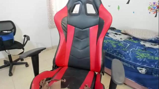 Image 11 of scarllet_lan Stream on Chaturbate on 1 month ago