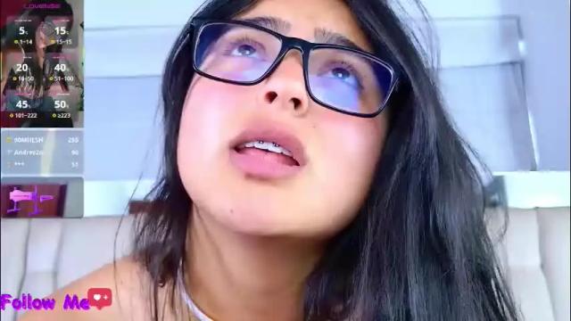 Image 8 of scarlleth_1 Stream on Chaturbate on 1 month ago