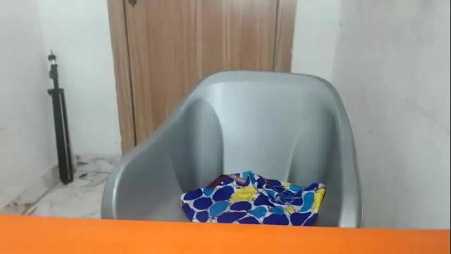Image 4 of scarllett_bebe Stream on Chaturbate on 16 days ago