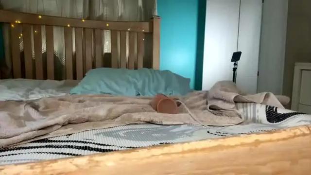 Image 10 of scarrlettjade Stream on Chaturbate on 19 months ago