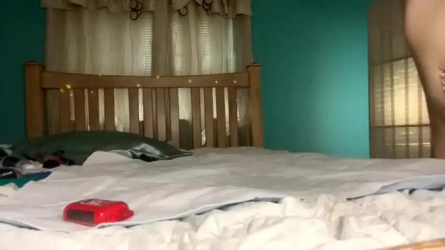 Image 10 of scarrlettjade Stream on Chaturbate on 18 months ago