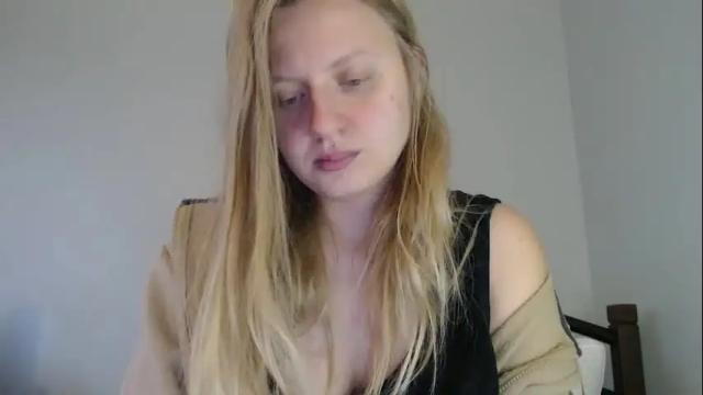 Image 3 of scartit Stream on Chaturbate on 1 month ago