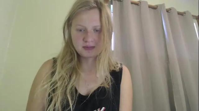 Image 2 of scartit Stream on Chaturbate on 1 month ago