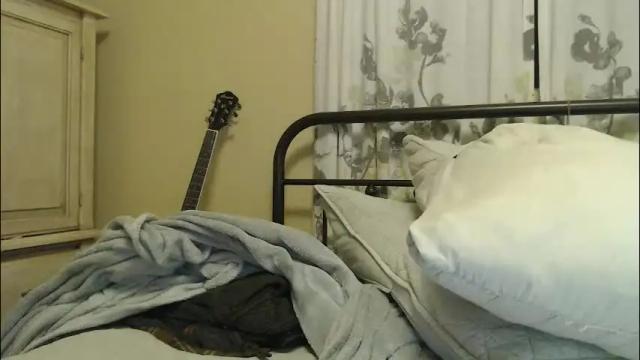 Image 3 of scartit Stream on Chaturbate on 1 month ago