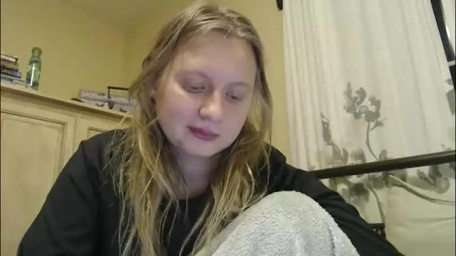 Image 4 of scartit Stream on Chaturbate on 1 month ago