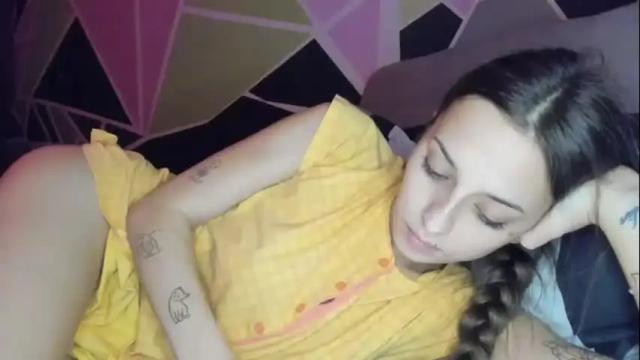 Image 10 of school_and_sex17 Stream on Chaturbate on 16 months ago