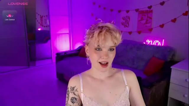 Image 6 of school_love Stream on Chaturbate on 1 month ago