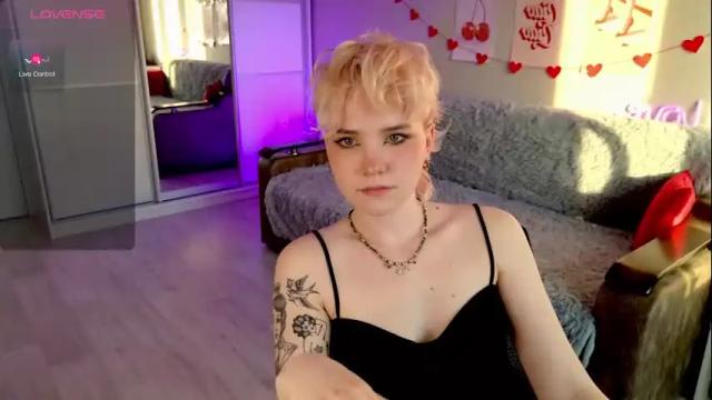 Image 6 of school_love Stream on Chaturbate on 1 month ago