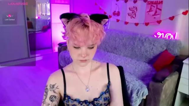 Image 2 of school_love Stream on Chaturbate on 23 days ago