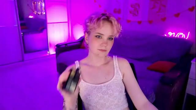 Image 2 of school_love Stream on Chaturbate on 15 days ago