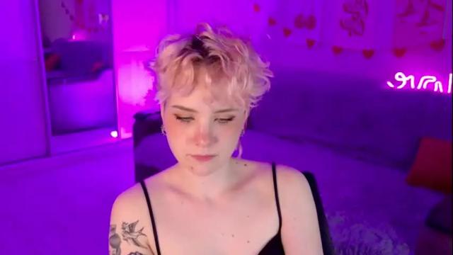 Image 4 of school_love Stream on Chaturbate on 13 days ago