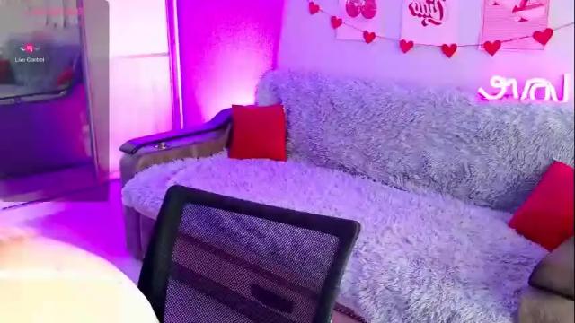 Image 2 of school_love Stream on Chaturbate on 10 days ago