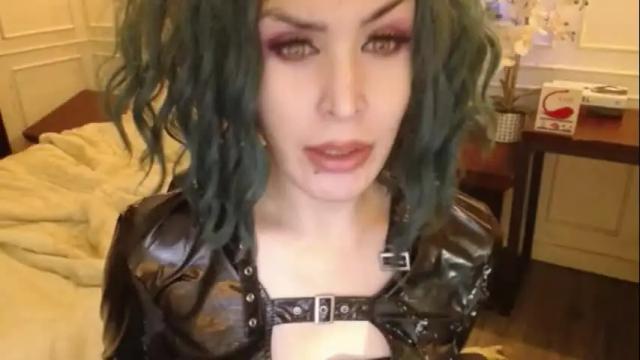 Image 4 of screendoll Stream on Chaturbate on 6 months ago