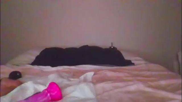 Image 11 of sdbeachfreaks Stream on Chaturbate on 2 months ago