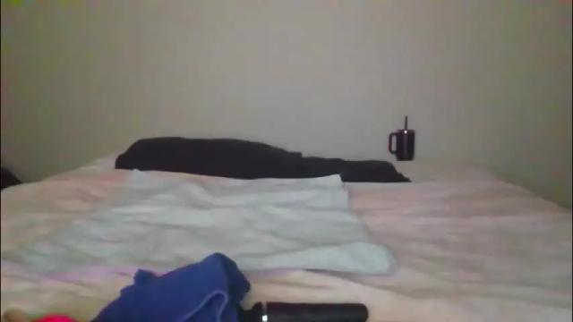 Image 3 of sdbeachfreaks Stream on Chaturbate on 1 month ago