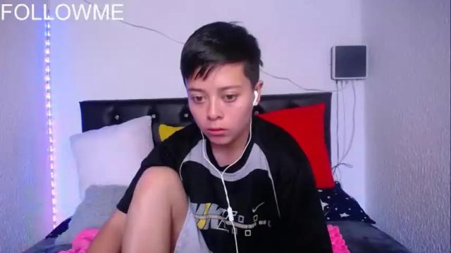Image 4 of sebastian_posse Stream on Chaturbate on 12 months ago