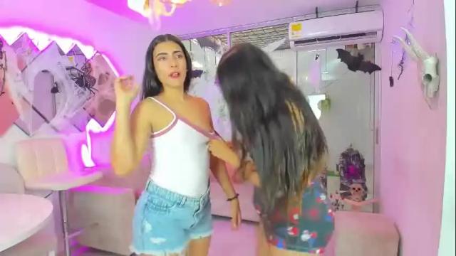 Image 2 of secrethause71605 Stream on Chaturbate on 2 months ago