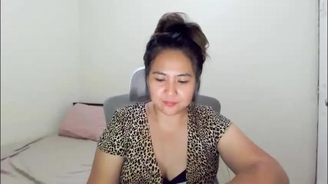 Image 3 of secretlover010101 Stream on Chaturbate on 13 days ago