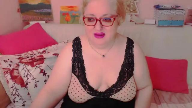 Image 3 of secretloverbbw Stream on Chaturbate on 14 months ago