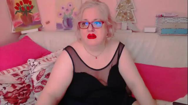 Image 3 of secretloverbbw Stream on Chaturbate on 16 days ago