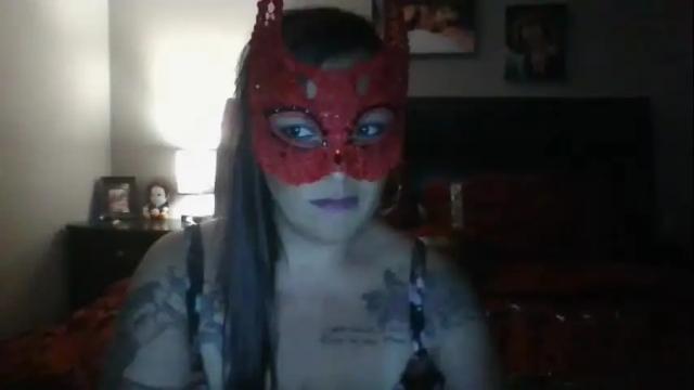 Image 2 of secretslutnextdoor Stream on Chaturbate on 16 months ago