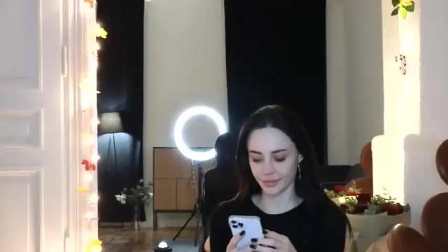 Thumbnail 1, seduced_by_sara's Stream at Chaturbate, 20 months ago