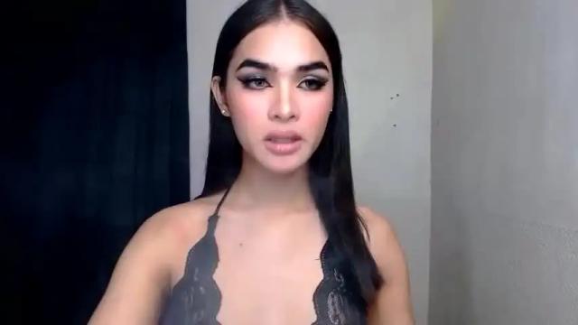 Image 10 of seductive_kate21 Stream on Chaturbate on 17 months ago