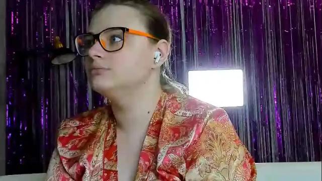 Image 3 of seductive_she_wolf Stream on Chaturbate on 1 month ago
