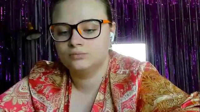 Image 7 of seductive_she_wolf Stream on Chaturbate on 1 month ago