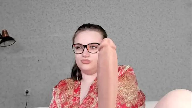 Image 12 of seductive_she_wolf Stream on Chaturbate on 29 days ago