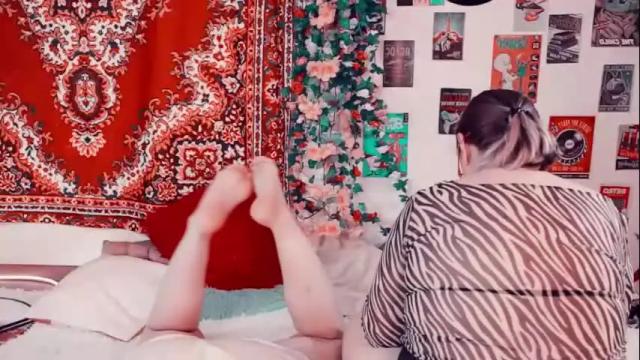 Image 2 of seductive_she_wolf Stream on Chaturbate on 3 days ago
