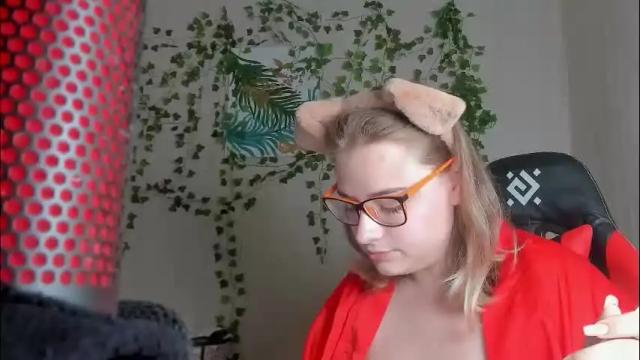 Image 4 of seductive_she_wolf Stream on Chaturbate on 1 month ago