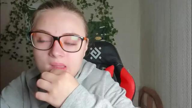 Image 6 of seductive_she_wolf Stream on Chaturbate on 21 days ago