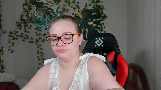 Image 4 of seductive_she_wolf Stream on Chaturbate on 18 days ago