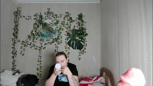 Image 2 of seductive_she_wolf Stream on Chaturbate on 8 days ago