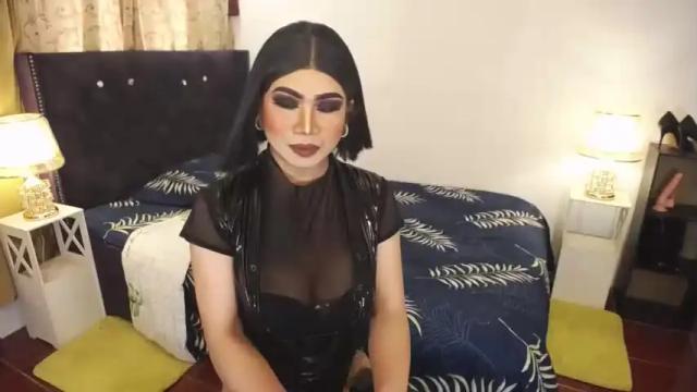Image 8 of seductive_yhurie Stream on Chaturbate on 12 months ago