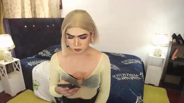 Image 7 of seductive_yhurie Stream on Chaturbate on 12 months ago