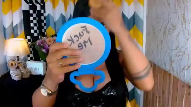Image 10 of seductiveleexx Stream on Chaturbate on 1 month ago