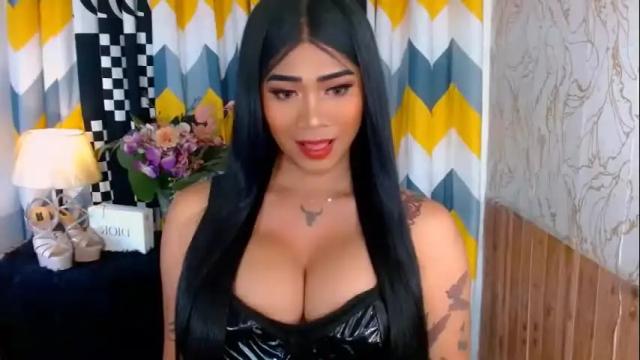 Image 3 of seductiveleexx Stream on Chaturbate on 1 month ago