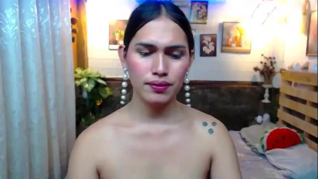 Image 2 of seductivescarlet00 Stream on Chaturbate on 1 month ago