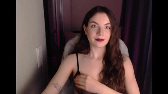 Image 10 of seeemily Stream on Chaturbate on 13 days ago