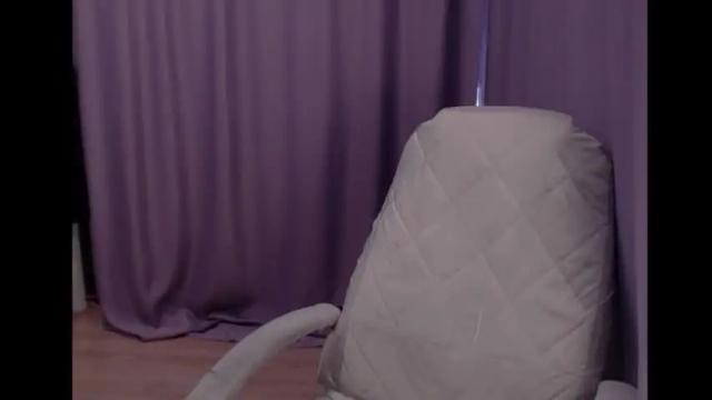 Image 8 of seeemily Stream on Chaturbate on 1 month ago
