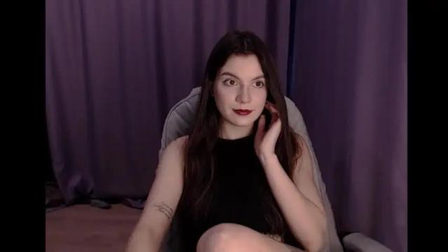 Image 12 of seeemily Stream on Chaturbate on 15 days ago