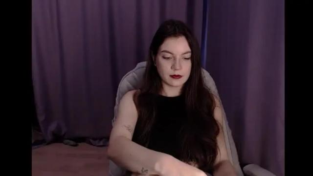 Image 2 of seeemily Stream on Chaturbate on 15 days ago