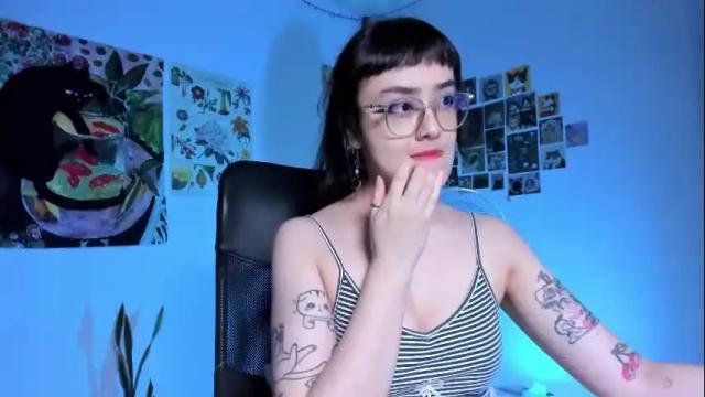 Image 10 of segismunda Stream on Chaturbate on 2 months ago