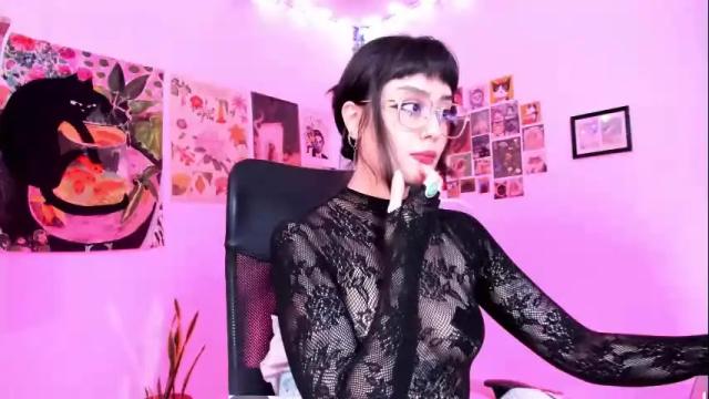 Image 2 of segismunda Stream on Chaturbate on 25 days ago