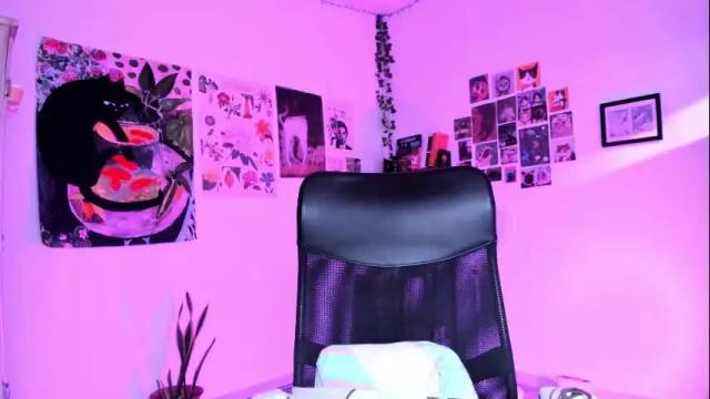 Image 2 of segismunda Stream on Chaturbate on 22 days ago