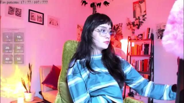 Image 7 of segismunda Stream on Chaturbate on 13 days ago