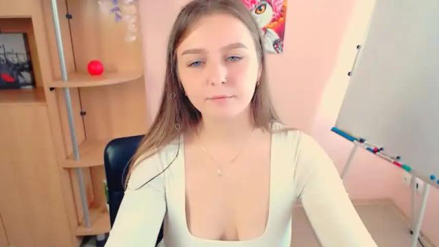 Image 3 of seize_the_moment Stream on Chaturbate on 18 months ago