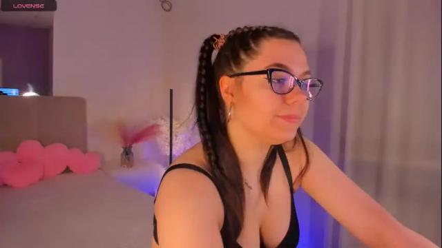 Image 4 of seleenasky Stream on Chaturbate on 1 month ago